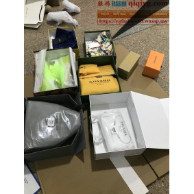 qiqiyg.com Offizielle Mode 2025: Handtaschen, Kleidung und Schuhe im Großhandel zum besten Preis QQYG366