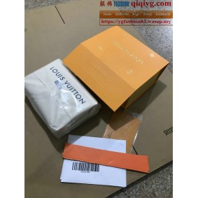 qiqiyg.com Offizielle Mode 2025: Handtaschen, Kleidung und Schuhe im Großhandel zum besten Preis QQYG391