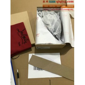 qiqiyg.com Offizielle Mode 2025: Handtaschen, Kleidung und Schuhe im Großhandel zum besten Preis QQYG531