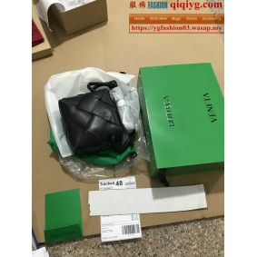 qiqiyg.com Offizielle Mode 2025: Handtaschen, Kleidung und Schuhe im Großhandel zum besten Preis QQYG558