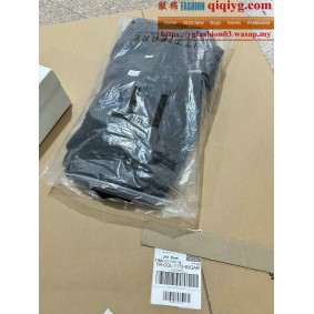 qiqiyg.com Offizielle Mode 2025: Handtaschen, Kleidung und Schuhe im Großhandel zum besten Preis QQYG661