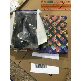 qiqiyg.com Offizielle Mode 2025: Handtaschen, Kleidung und Schuhe im Großhandel zum besten Preis QQYG695