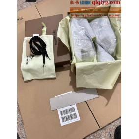 qiqiyg.com Offizielle Mode 2025: Handtaschen, Kleidung und Schuhe im Großhandel zum besten Preis QQYG102