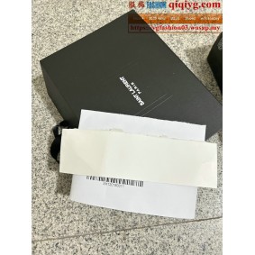 qiqiyg.com Offizielle Mode 2025: Handtaschen, Kleidung und Schuhe im Großhandel zum besten Preis QQYG120